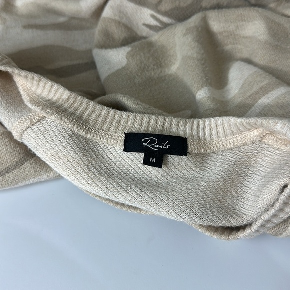 Rails Theo Oatmeal Camo Sweatshirt Medium‎ - Picture 5 of 7